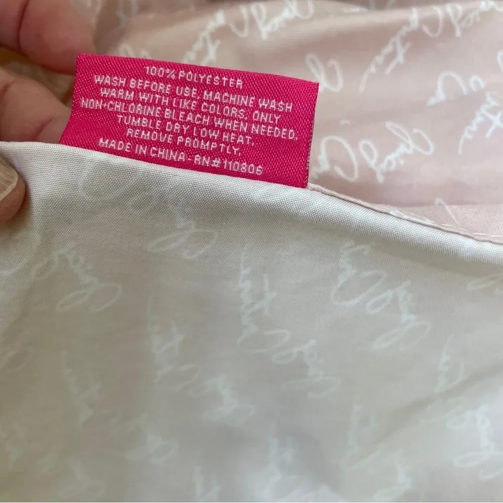 JUICY COUTURE KING SIZE FLAT‎ SHEET AND TWO KING PILLOWCASES IN PINK